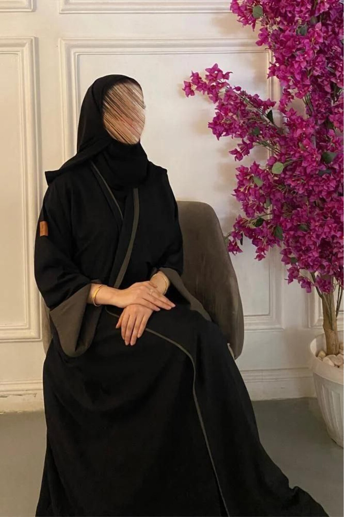 عباية شقف – عباية كريب أسود ربع كلوش بتدخي́لة أنيق...