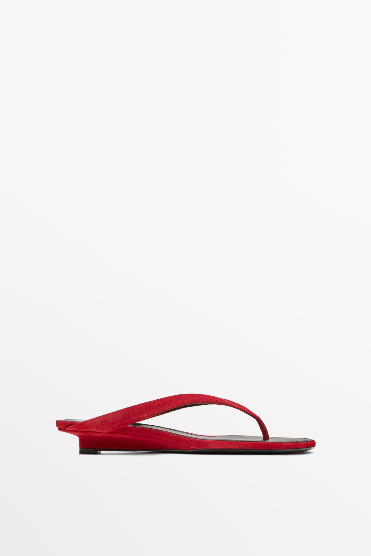Medium Heeled Flip-Flops