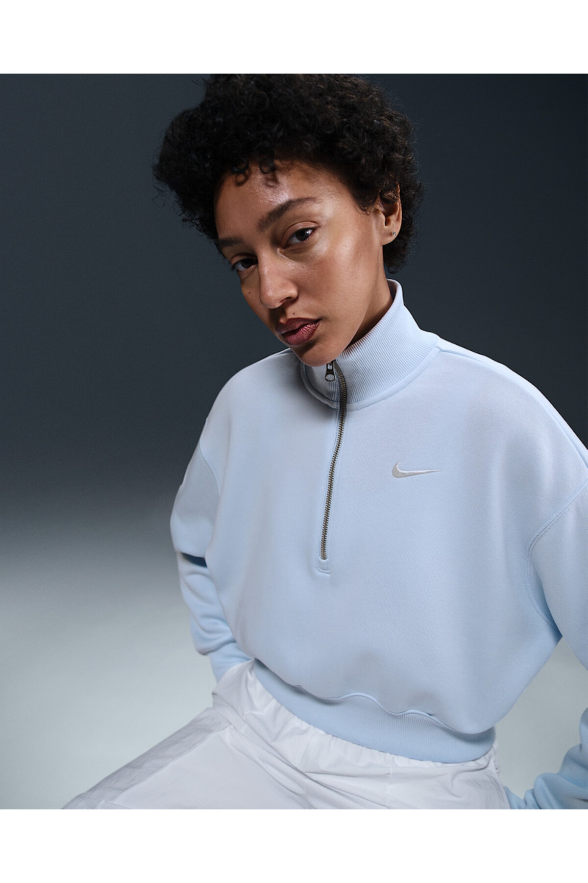 Nike Sportswear Phoenix Fleece Women's 1/4-Zip Cropped Sweatshirt