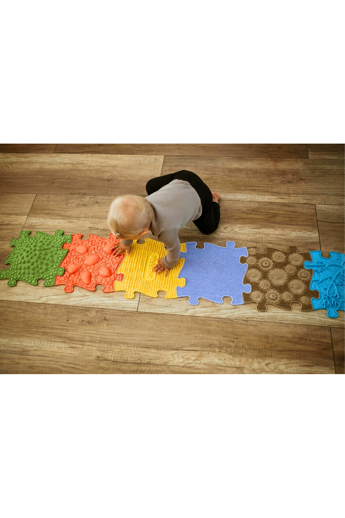 Muffik Baby Mat · 55x80 cm · 6’lı Büyük Duyusal Aktivite Matı | Bebek Tummy Time & Duyu Gelişim Oyun Halısı fotoğrafı 6 (önizleme)