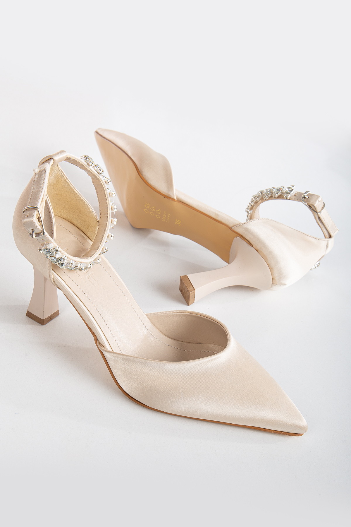 FYD SHOES  bilekten taşlı saten malzeme topuklu kadın ayakkabı - Görsel 4