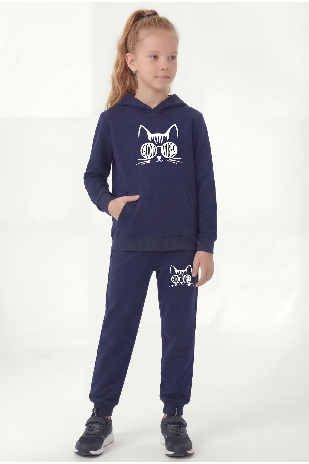 Girls' Hooded Cat Print Detailed Tracksuit with Kangaroo Pockets