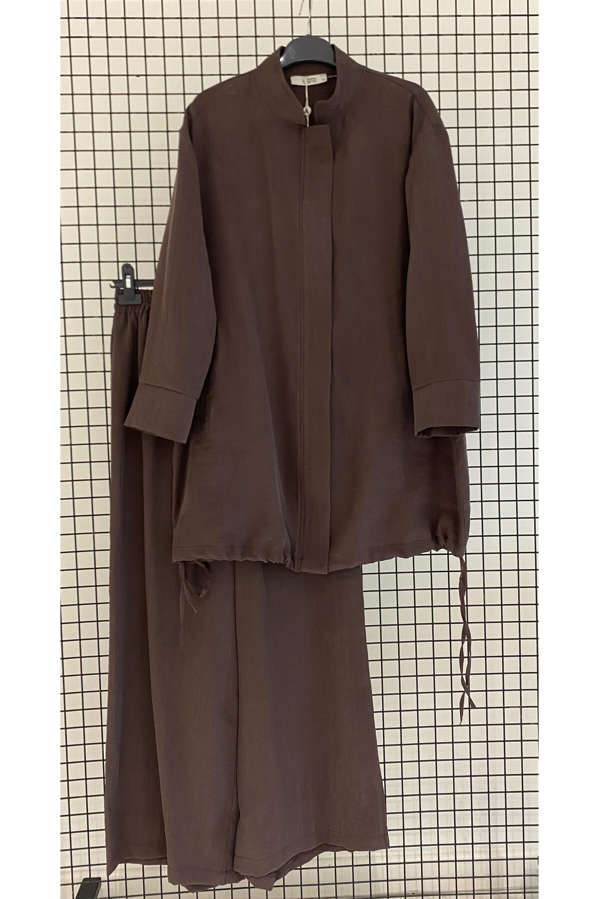 Natural Fabric Back Detailed Tunic with Zipper -Pants Summer Two Piece Set