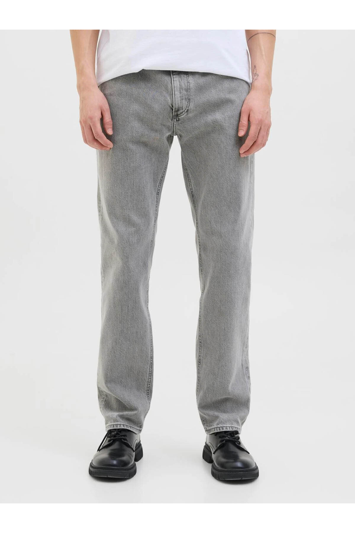 شلوار جین مردانه خاکستری jjıclark مدل Jjevan Am 433 کد 12281960 جک اند جونز شلوار جین Jack & Jones