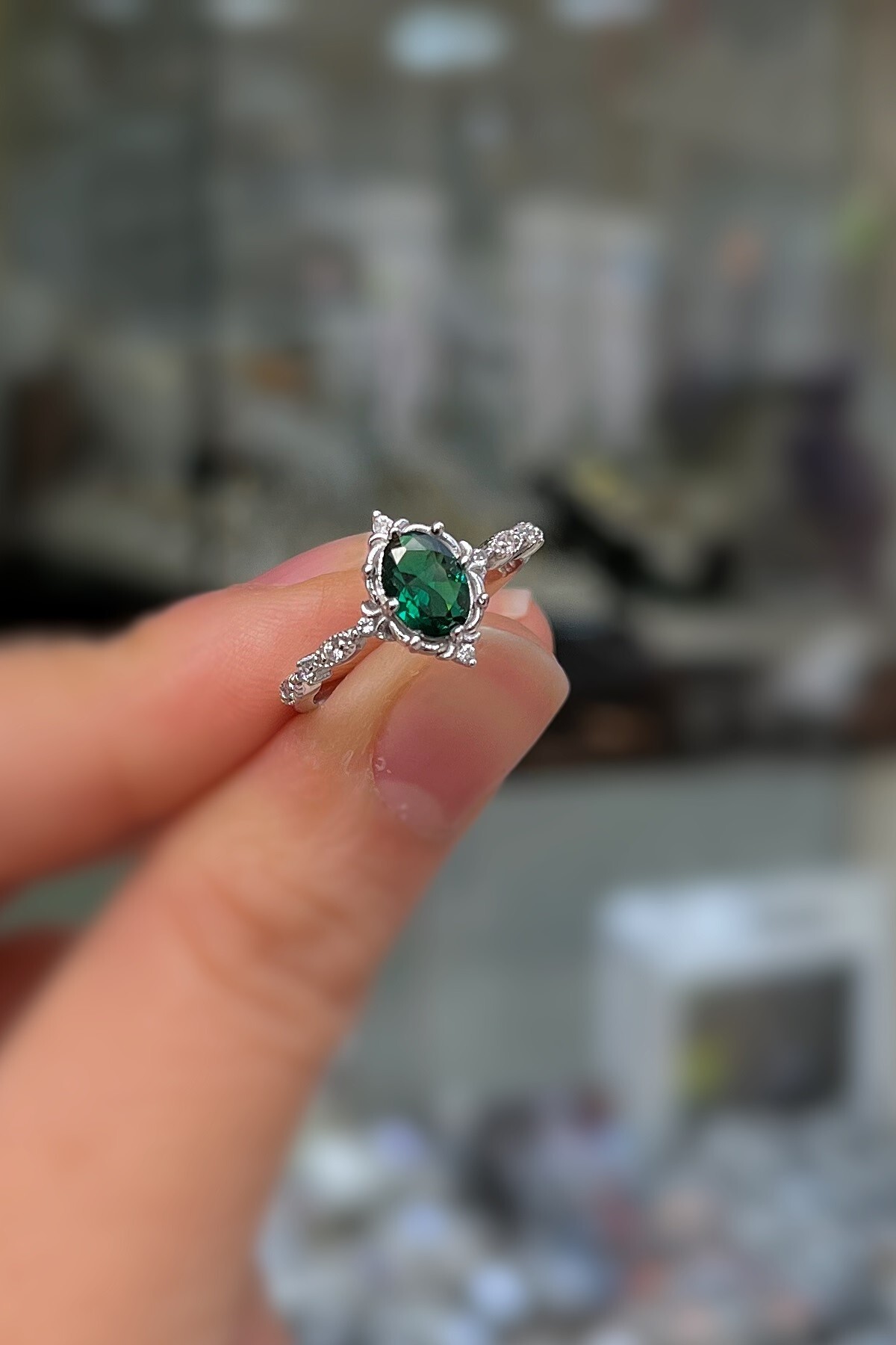 Erer Gümüş 925 Ayar Gümüş Oval Kesim yeşil Taşlı Vintage Tasarım Kadın Yüzük