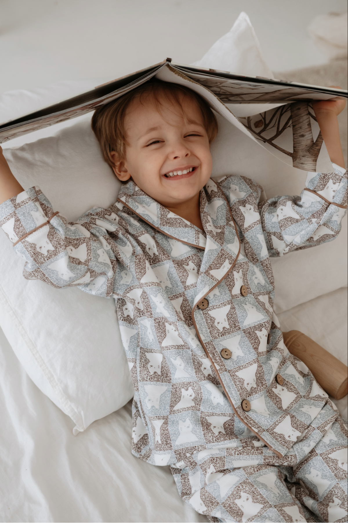 Oh La La Koala For Little Ones Kedi Desenli Yaka Detaylı Çocuk Pijama Takımı fotoğrafı 2 (önizleme)