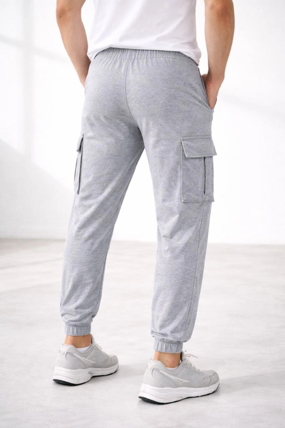 pilelistore Erkek Jogger Eşofman Altı Kargo Cepli Lastikli Paça Spor Pantolon - Gri fotoğrafı 4 (önizleme)