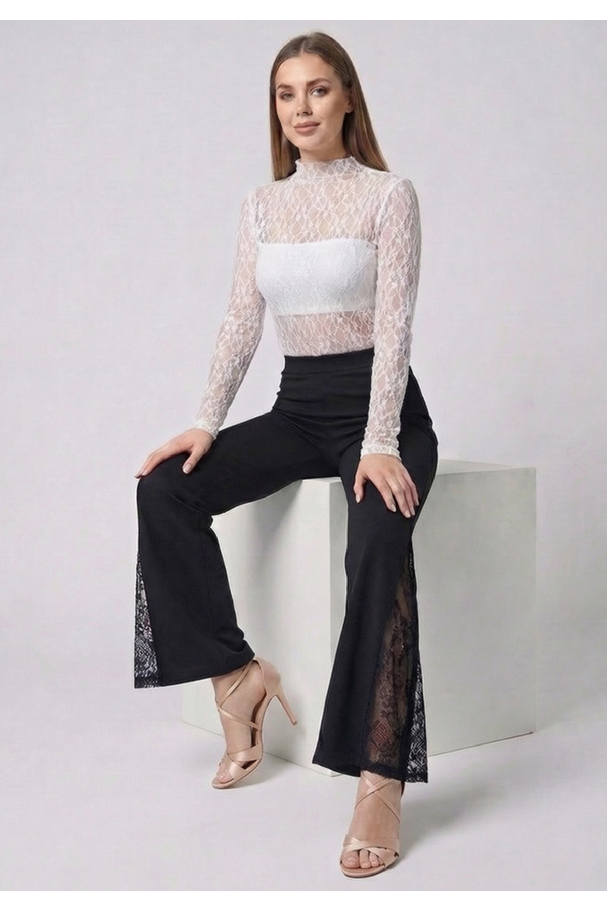 Little Visqon  Yüksek Bel İspanyol Paça Dantel Detaylı Scuba Kumaş Siyah Tayt Pantolon - Görsel 5