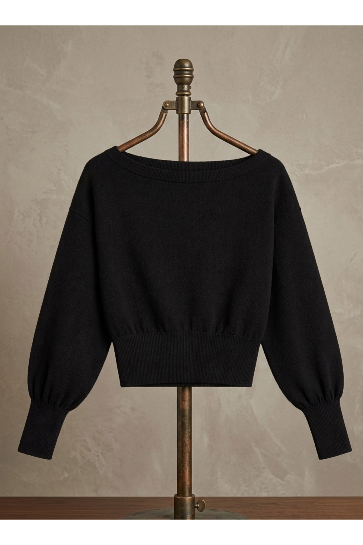 SERMEZ  Kadın Basic Siyah Kayık Yaka Triko Kazak - Görsel 3