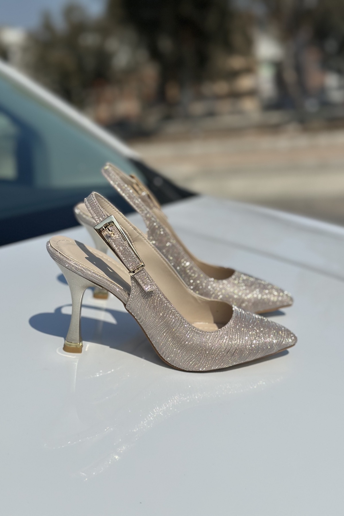 topuksarayı  Tao şampanya simli sivri burun slingback ince topuk kadın abiye ayakkabı - Görsel 4