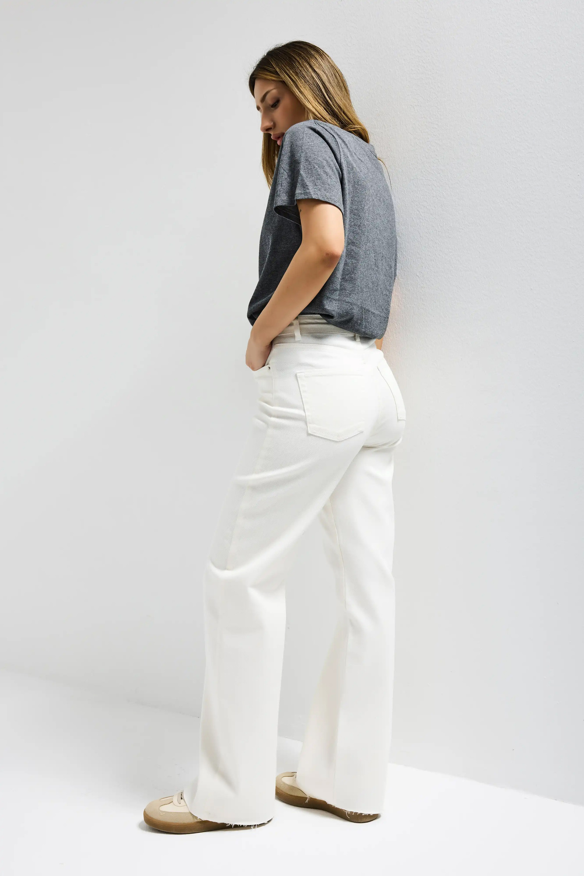 it's basic  Kadın Kırık Beyaz 7s6-101 Straight Fit Yüksek Bel Denim Jean - Görsel 8