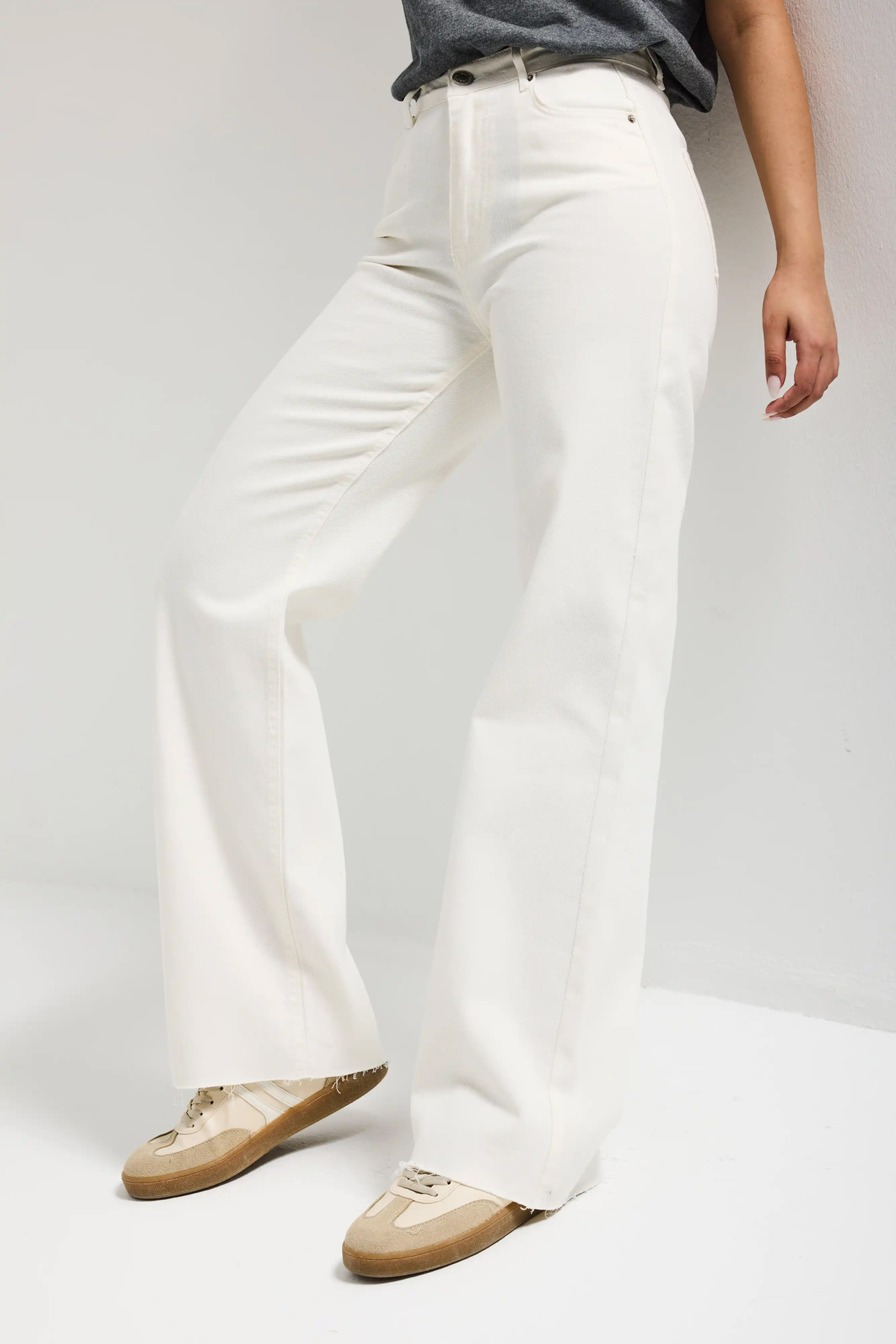 it's basic  Kadın Kırık Beyaz 7s6-101 Straight Fit Yüksek Bel Denim Jean
