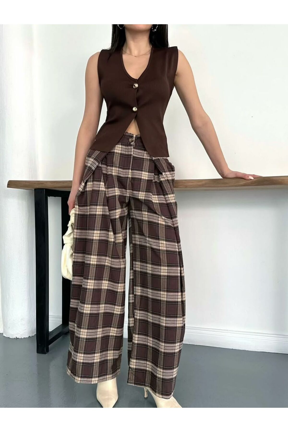 Nes Moda Pliseli Ekose Desenli Pantolon görsel 3