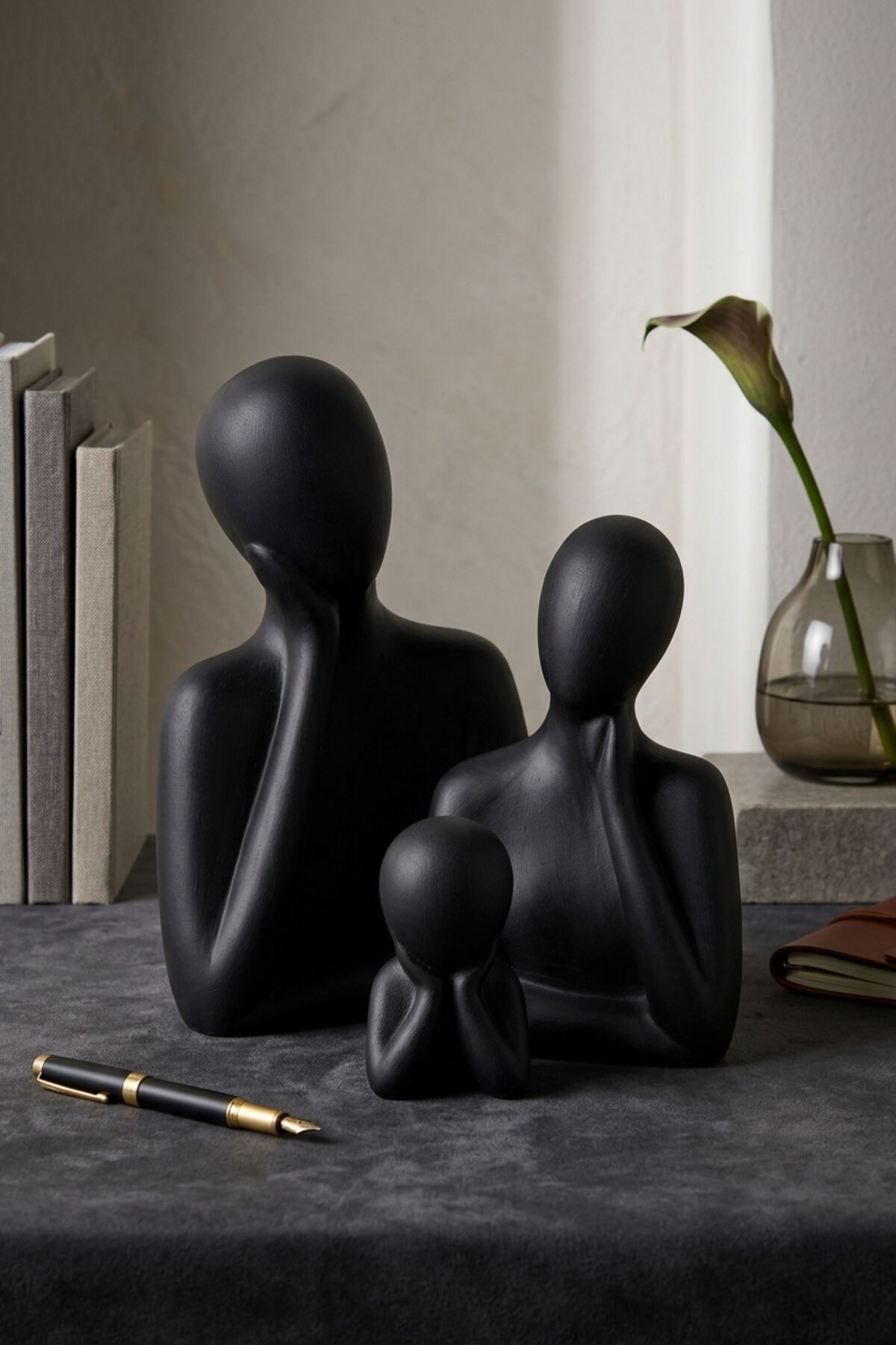 Figure Sculpture Thinking Human Silhouette Sculpture Set Black Color Model 12