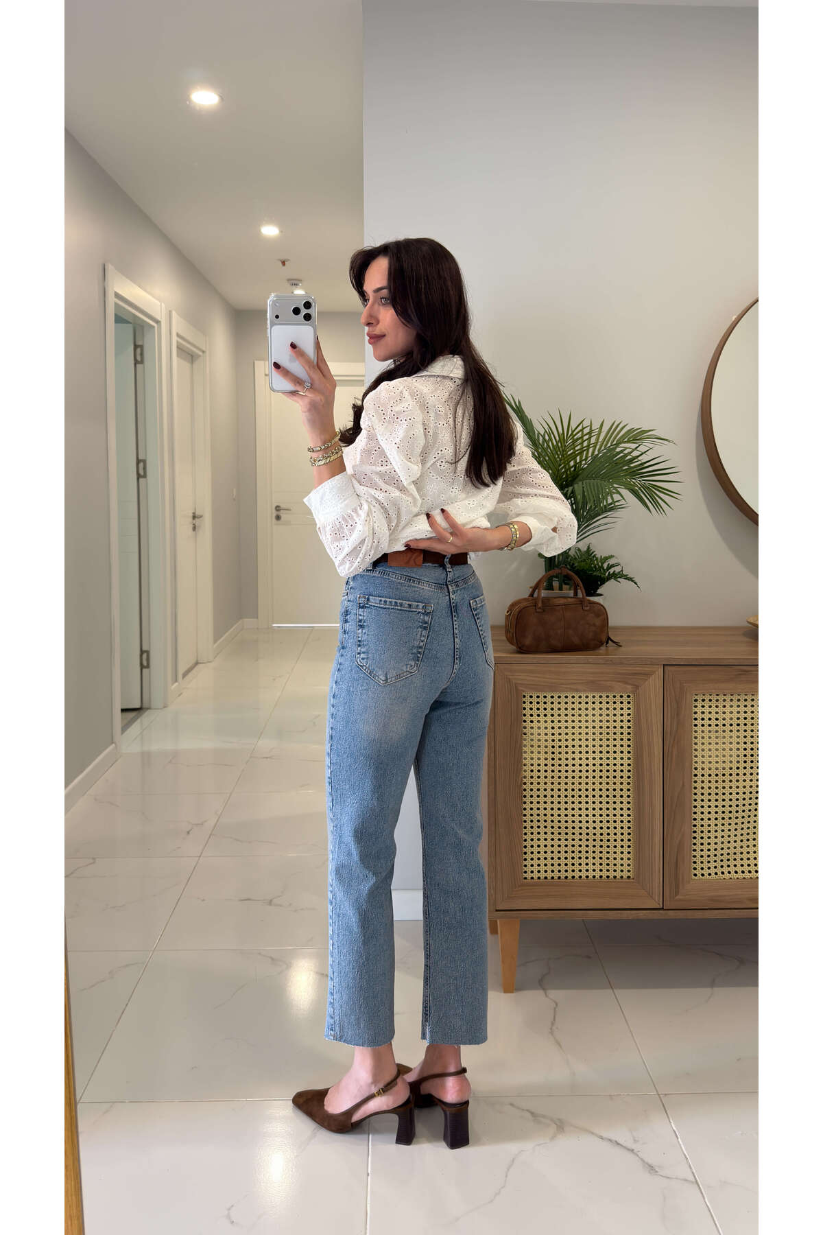 BİRCANÇİL  Tisra Açık Mavi Kesik Paça Boy Fit Jean - Görsel 2