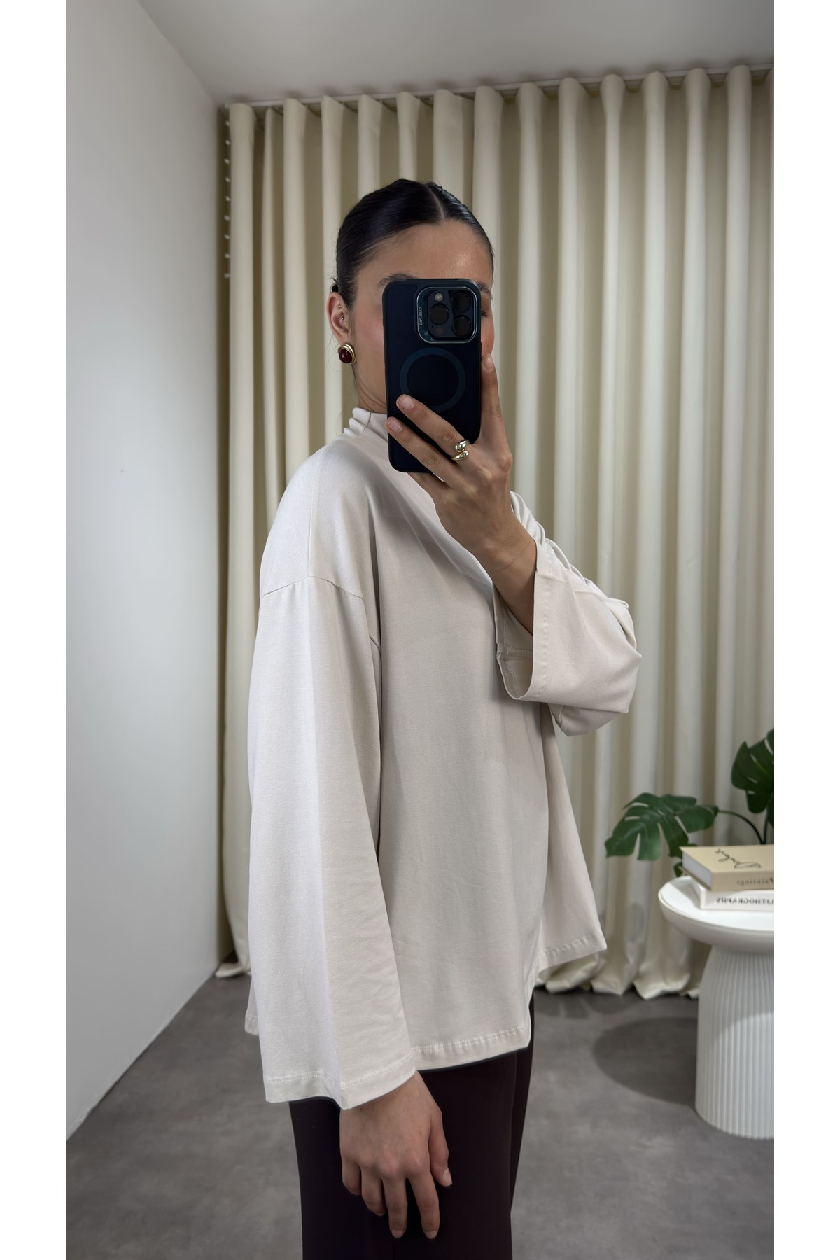 YOUR NAME Dik Yaka Oversize Dökümlü Bluz görsel 5
