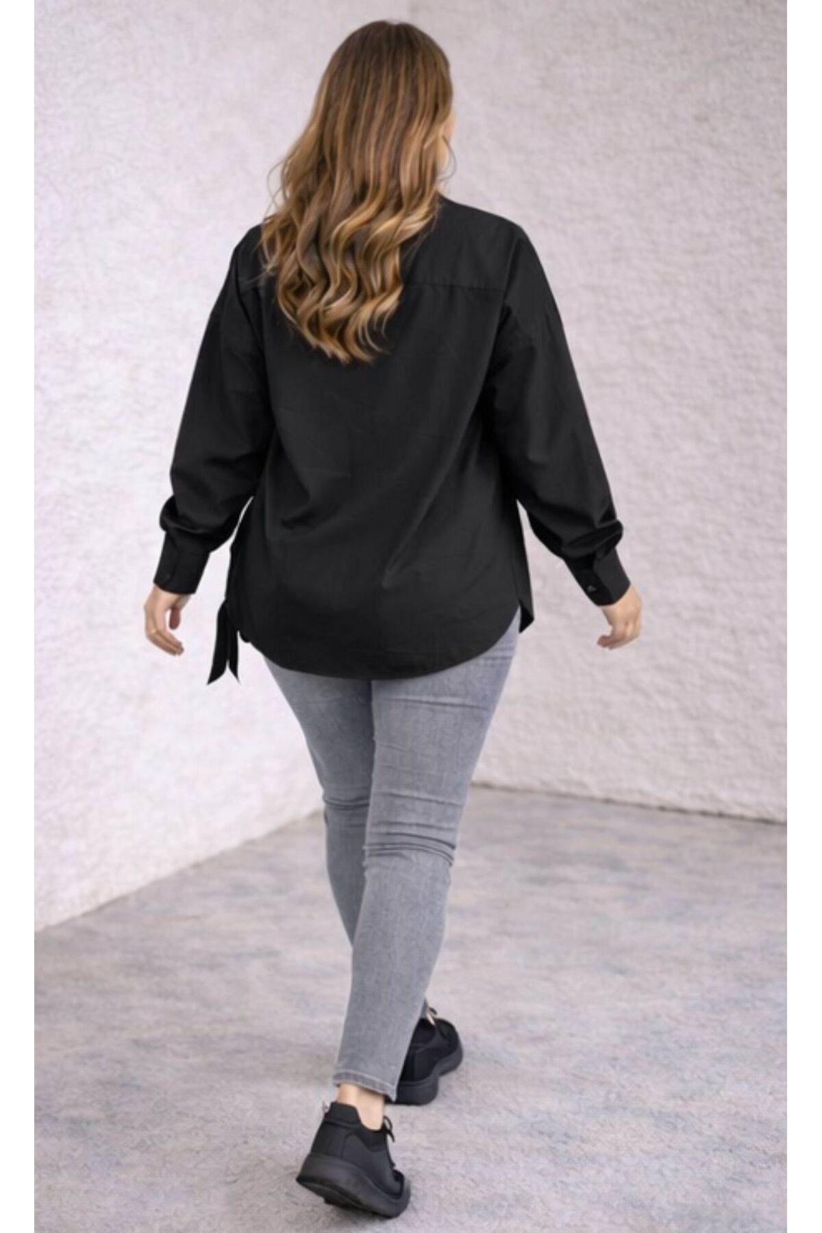 MAY MARA  BÜYÜK BEDEN KADIN PAMUK YIRTMAÇ DETAYLI GÖMLEK - Görsel 5