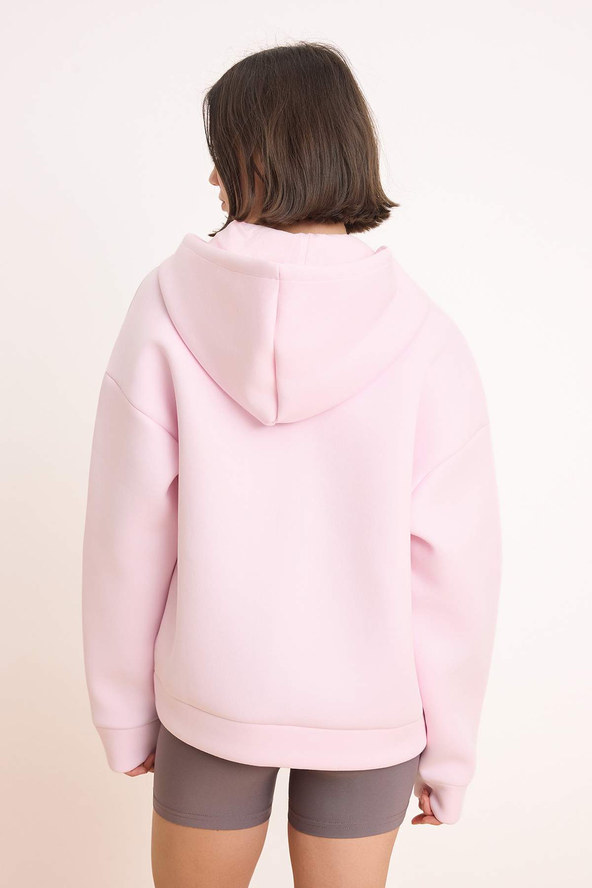 Trendyolmilla  Wardrobe Essentials –Pembe Oversize Kapüşonlu Örme Sweatshirt |TWOAW26SW00018 - Görsel 4