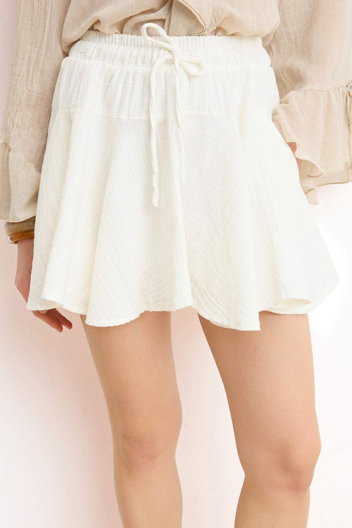 Trendyolmilla  Beyaz Müslin Mini Şort Etek TWOSS26ET00131 - Görsel 3