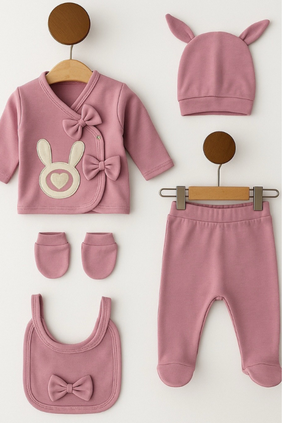 Bamoola for Babies Organik Kız Bebek Tavşan Desenli 5'li Tulum Hastane Çıkışı Yenidoğan Kıyafet Mama Önlüğü fotoğrafı 5 (önizleme)