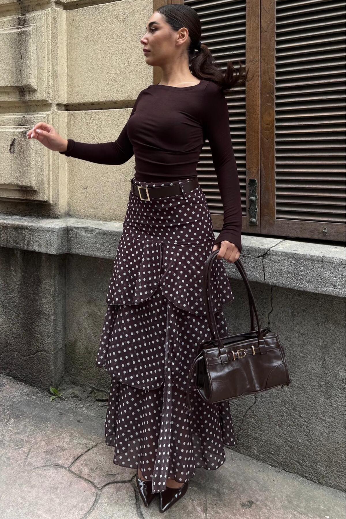 Madmext  Kahverengi/Beyaz Kemerli Yırtmaçlı Puantiye Desen Volanlı Etek MG2715