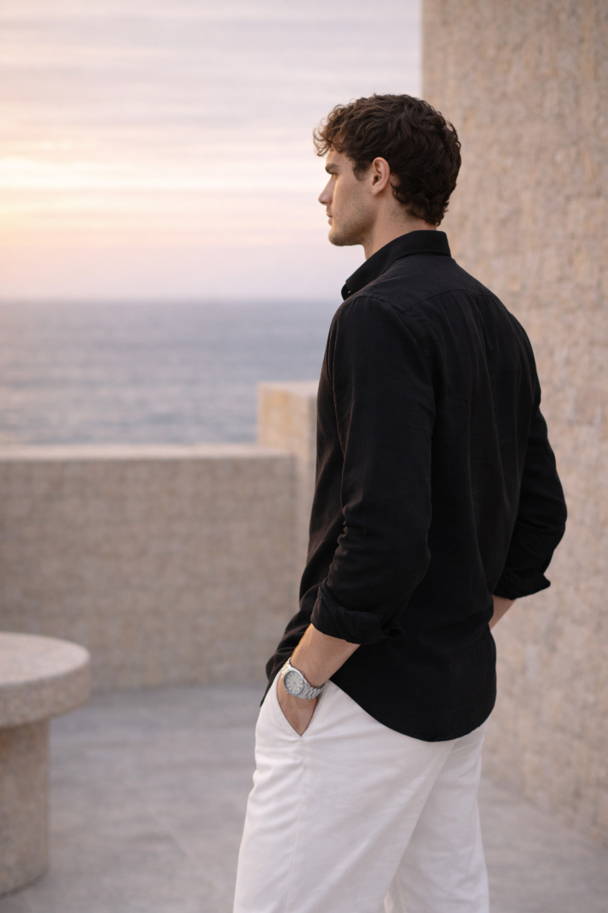 Valiberta  Scott – Soft Dokulu Yarım Oversize Modern Keten Görünümlü Erkek Gömlek - Siyah - Görsel 5