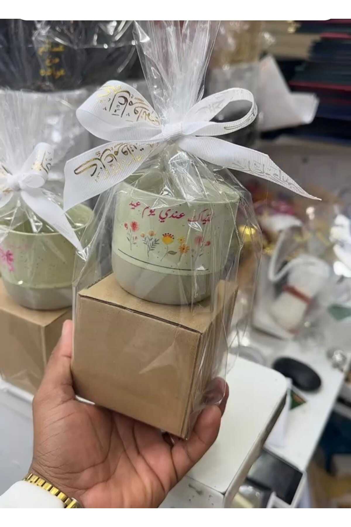 أكواب توزيعات