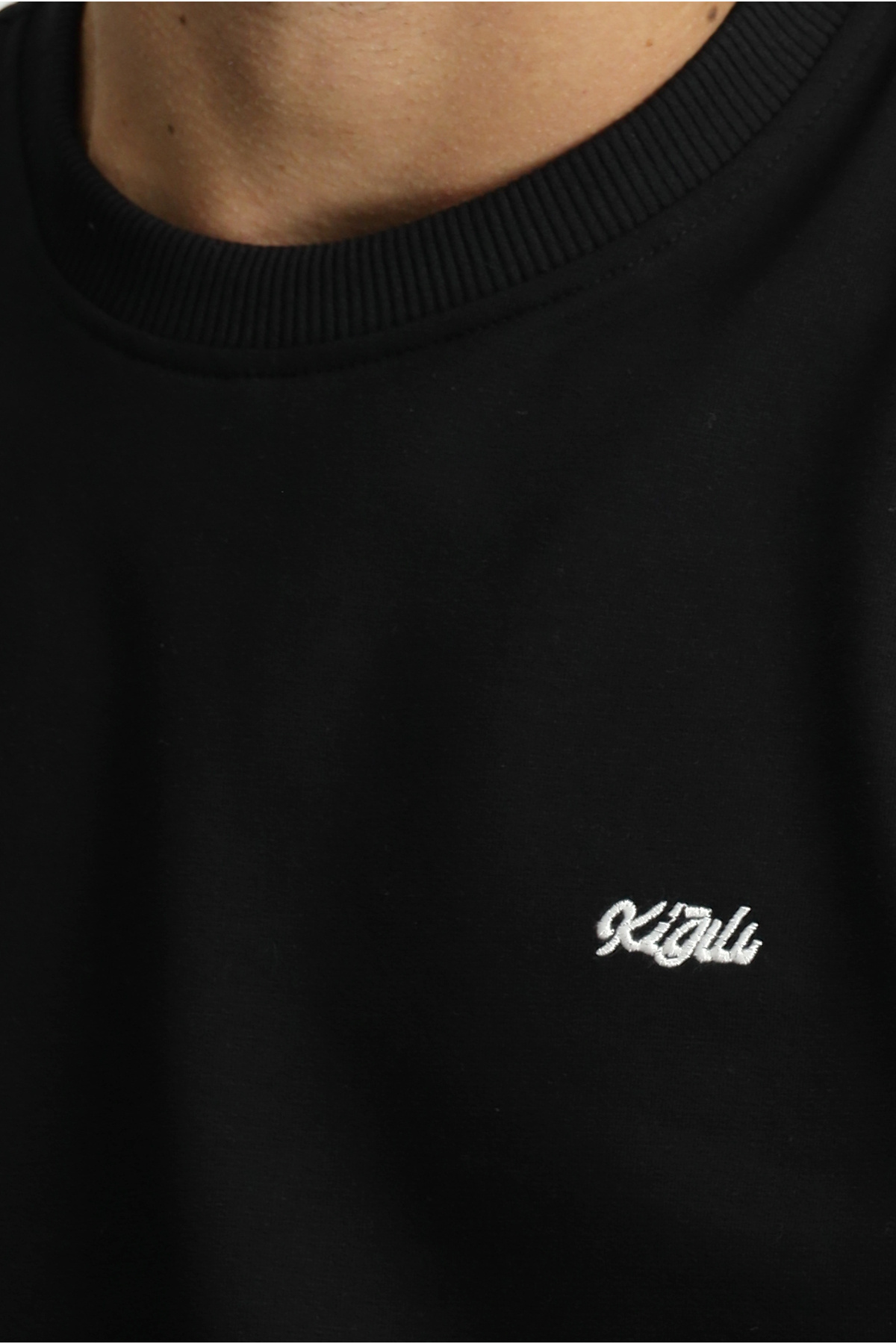 Kiğılı  Bisiklet Yaka Regular Fit Nakışlı Basic Sweatshirt - Görsel 6