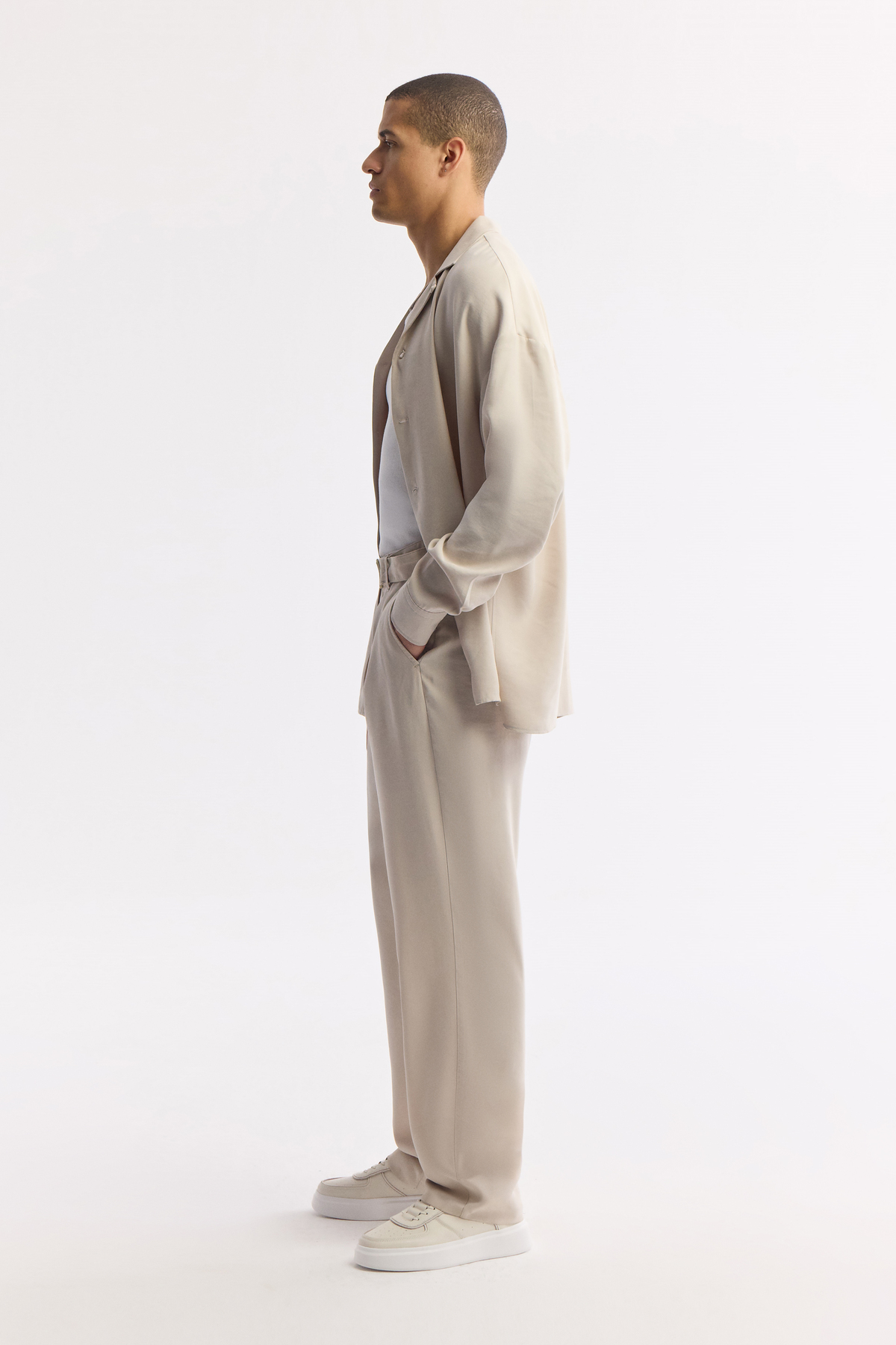 Avva  Erkek Bej Klasik Bel Toka Detaylı Soft Touch Baggy Fit Pantolon A51Y3033 - Görsel 4