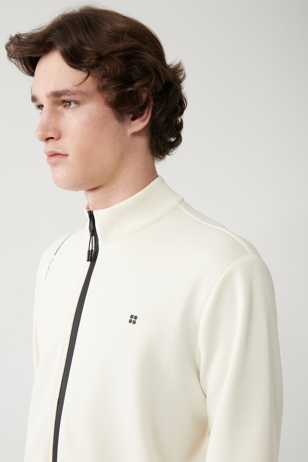 Avva  Erkek Ekru Dik Yaka Baskılı Soft Touch Baskılı Regular Fit Sweatshirt A41Y1225 - Görsel 2