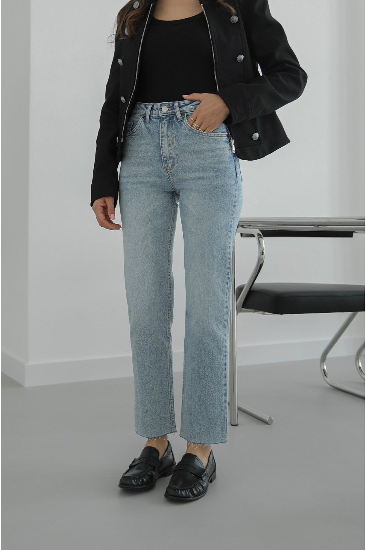 Havoş  Light Blue Boy Fit Kesik Paça Jean - Görsel 2