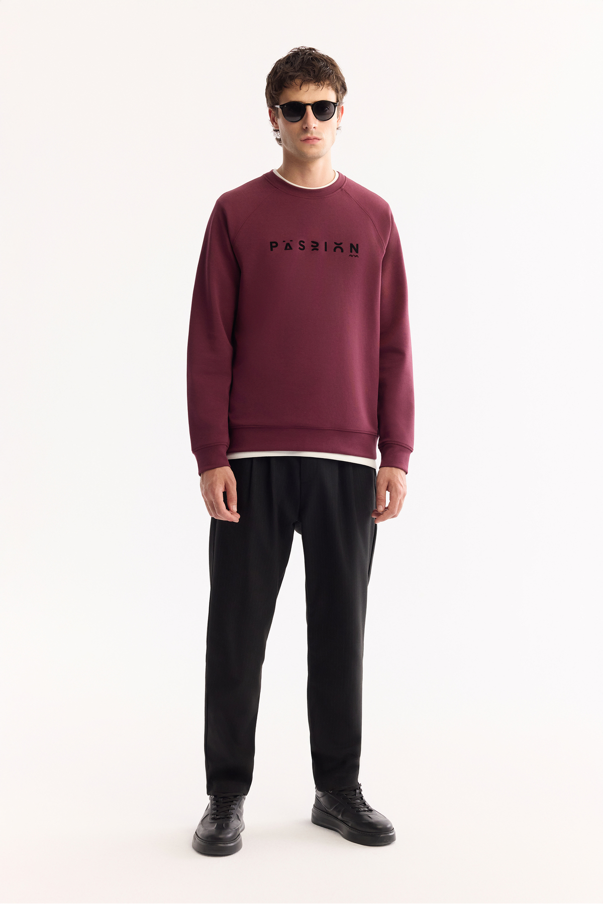 Avva  Erkek Mürdüm Bisiklet Yaka Pamuklu Bi-Stretch Baskılı Regular Fit Sweatshirt A52Y1249 - Görsel 7