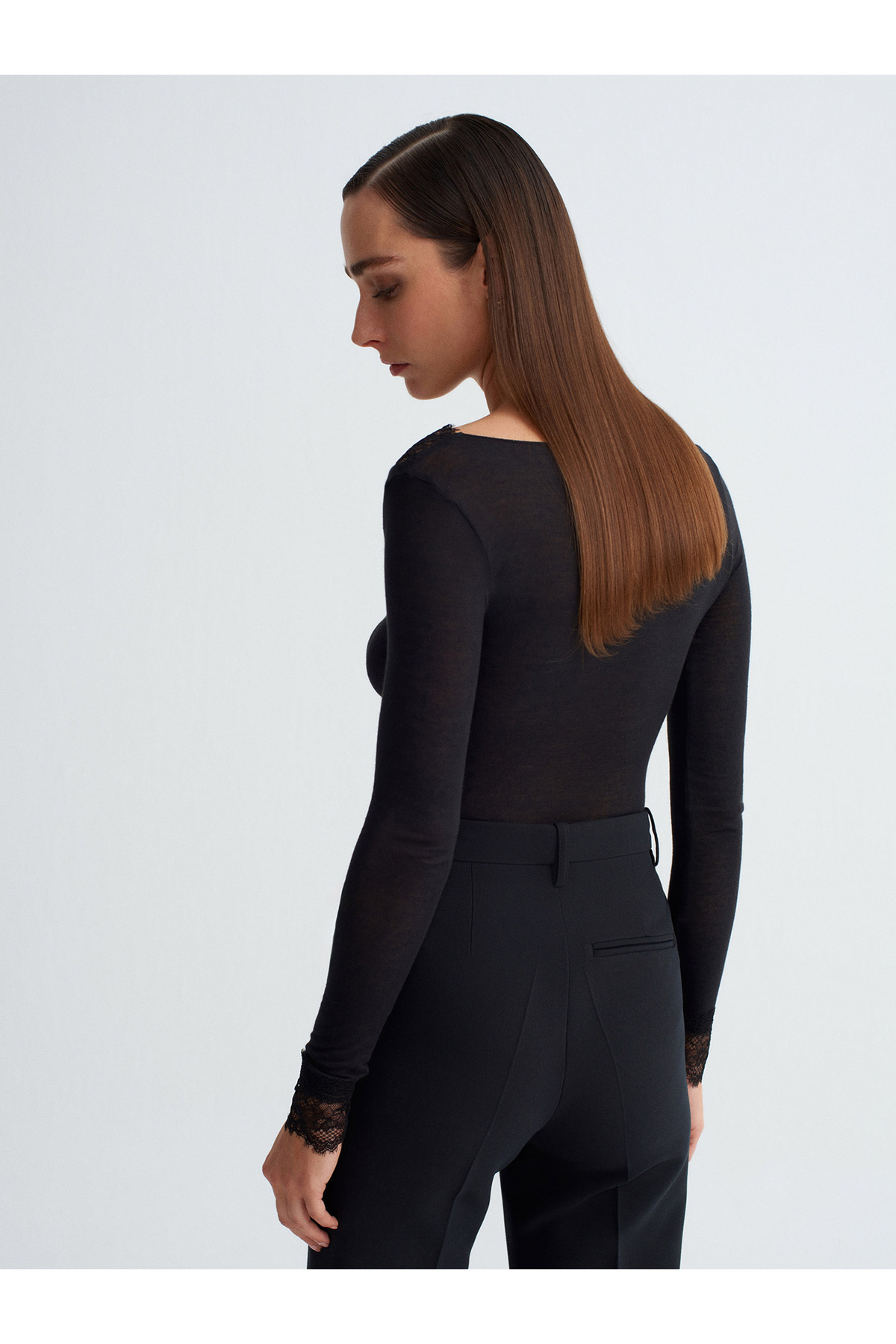 Dilvin  32311 Dantelli V Yaka Kaşmir Karışımlı Modal Bluz-Siyah - Görsel 2