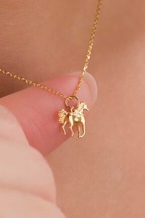 Uzel Takı Sanat Minimal Koşan At Altın Kaplama Kadın Gümüş Kolye