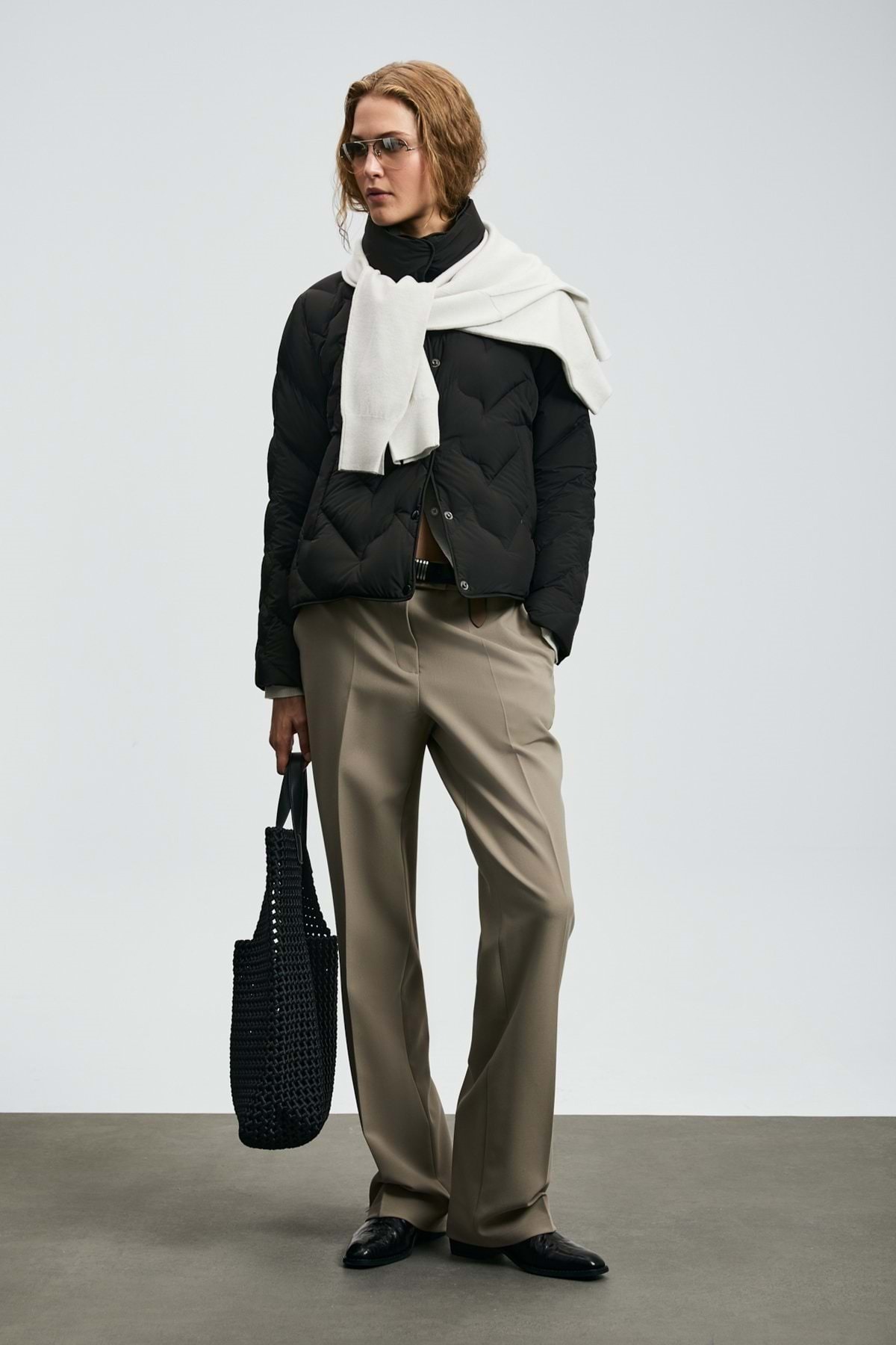 Lufian  122120043 Desert Kaz Tüyü Kadın Mont SİYAH - Görsel 4