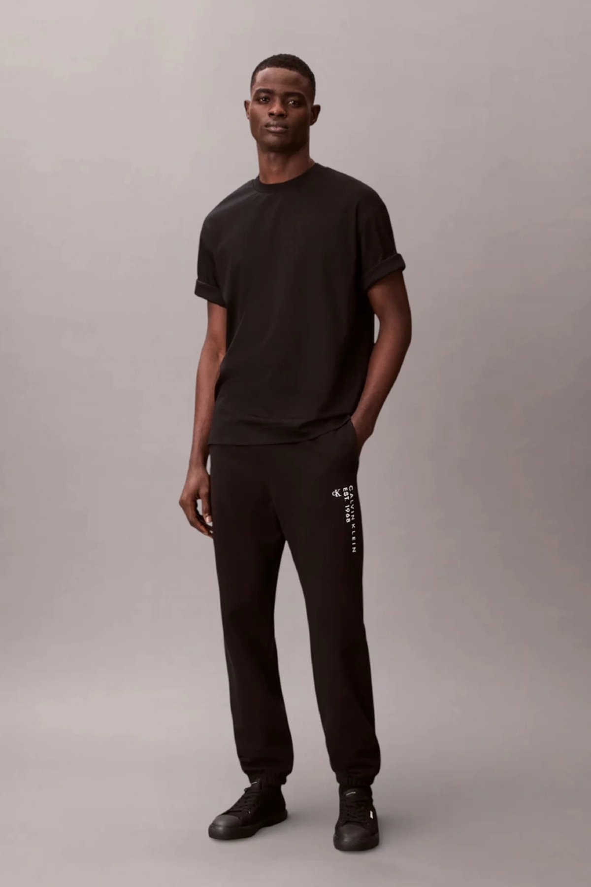 شلوار گرمکنمردانهCalvin Kleinرنگارنگ