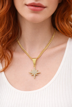 N&S COLLETİON Kadın Gold Renk Yıldız Figürlü Zincir Kolye