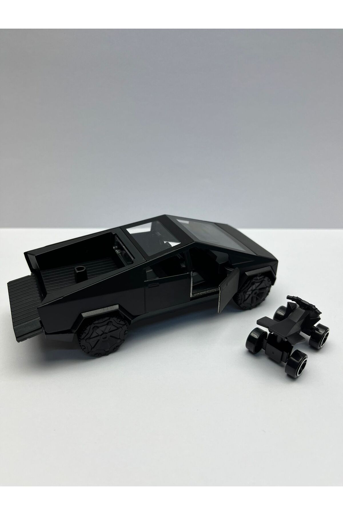 afreyz oyuncak Oyuncak Tesla Cybertruck Metal Araba Çek Bırak Tesla Ve Atv 1:36 Kapı Bagaj Açılır Kutulu Araba fotoğrafı 7 (önizleme)