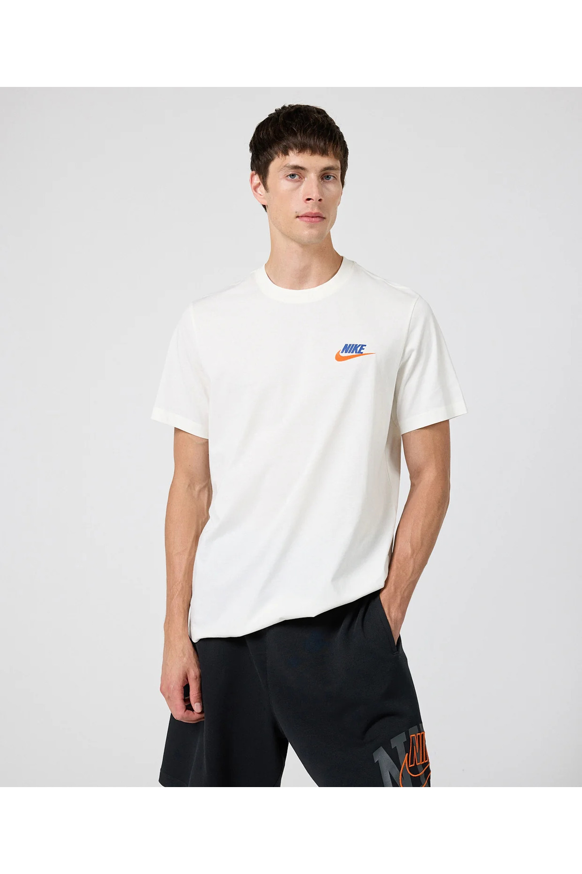 تیشرتمردانهNikeسفید
