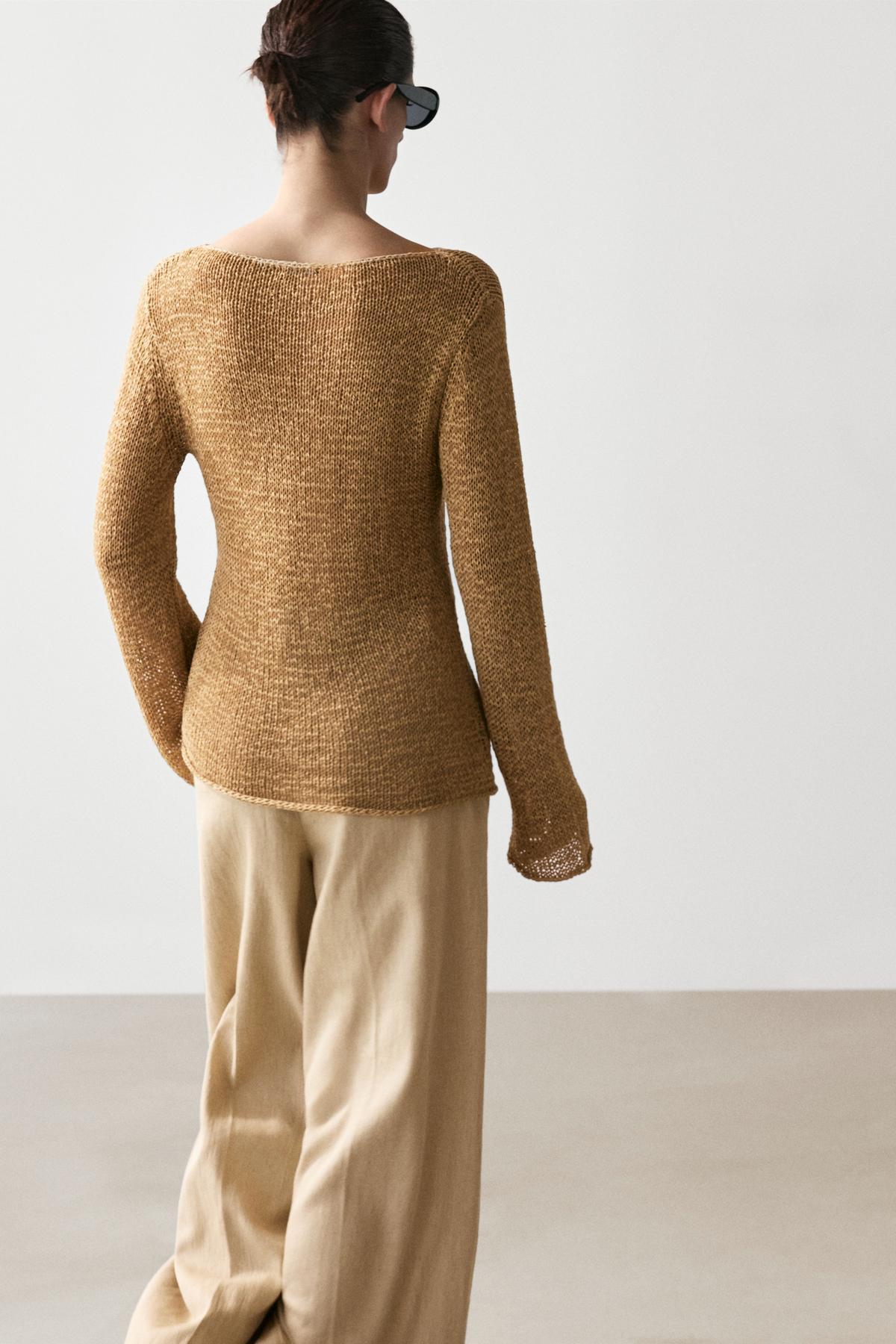 Massimo Dutti  Pamuk karışımlı geniş yaka triko kazak - Görsel 4