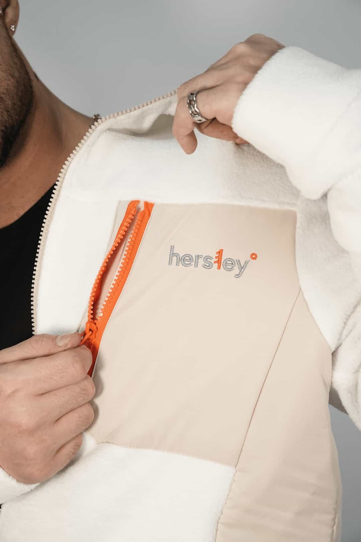 کاپشن پشمی مردانه کلاهدار فصل جدید — رنگارنگ HRS-CKT-28 — تصویر 4 از 4