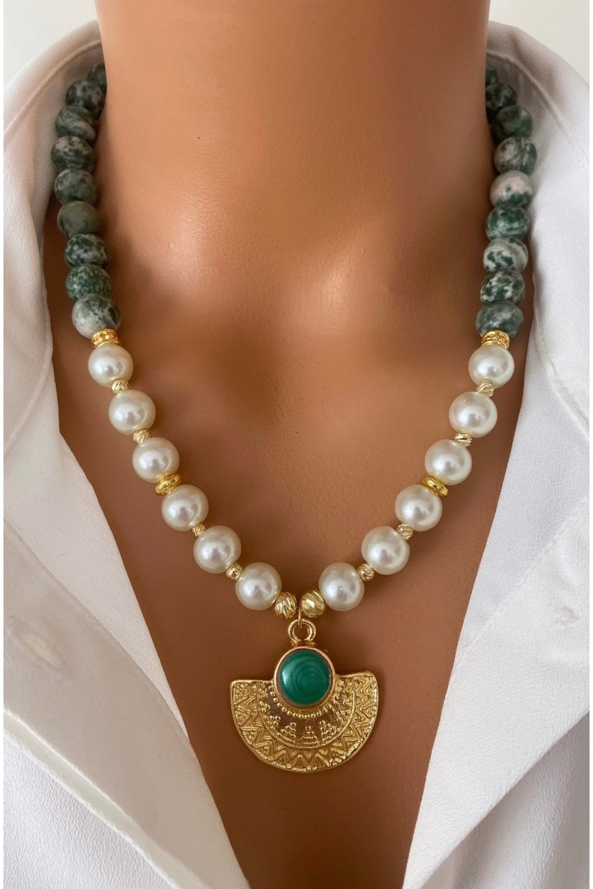 NATURAL STONE 10mm Green Agate & Pearl Gold Plated Custom Design Women Necklace