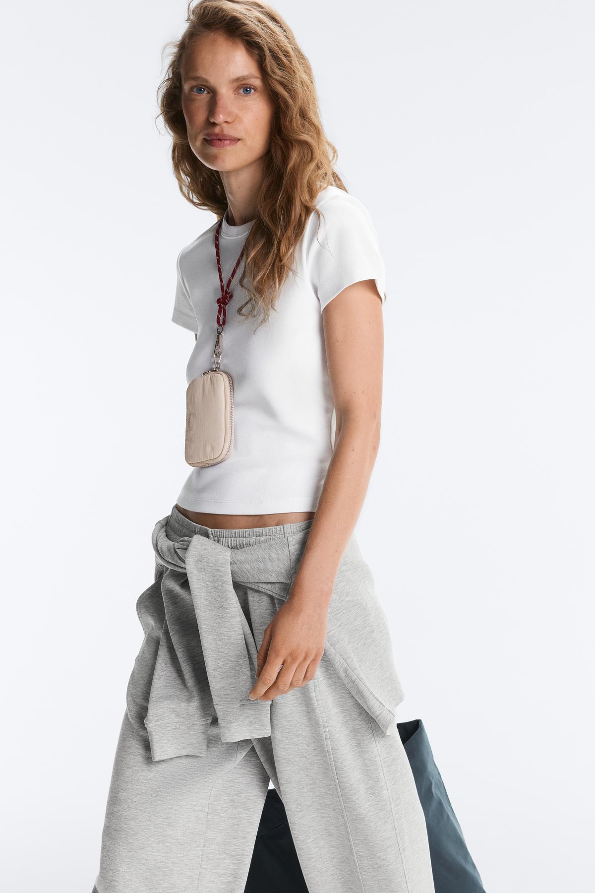 Oysho  Fitted rib pamuk karışımı T-shirt - Görsel 4