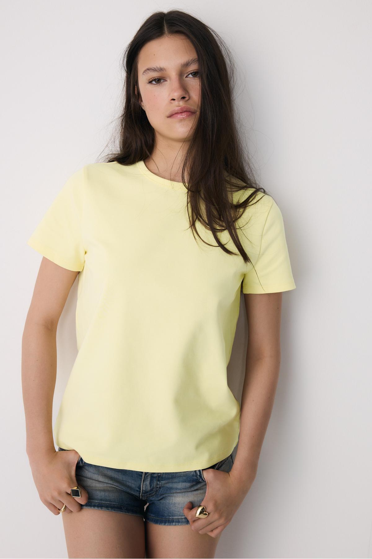 Stradivarius  Yumuşak dokunuşlu regular basic tişört - Görsel 3