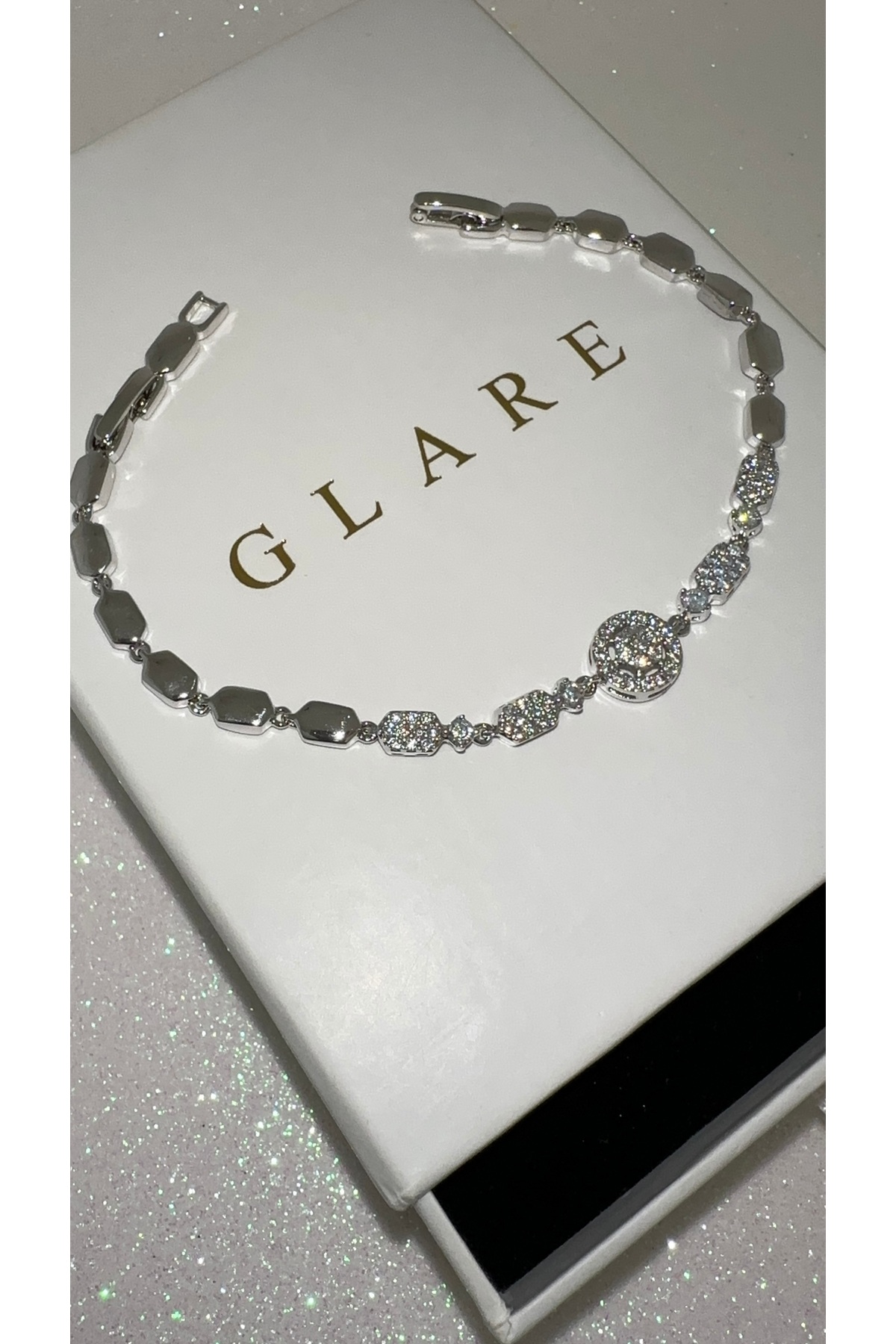 GLARE JEWELRY CO Gümüş Rodyumlu Zirkon Tektaşlı Lüks Paslanmaz Çelik Bileklik 15+3 cm