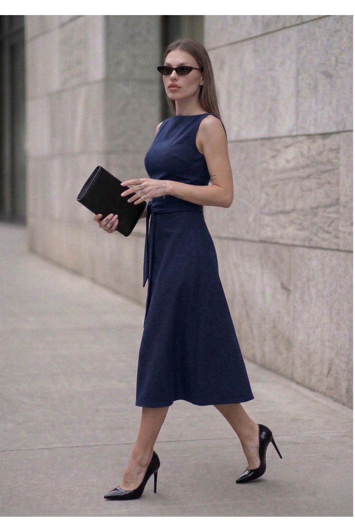 Moda Hour  Kadın Sıfır Kol Kloş Kesim Midi Boy Elbise - Görsel 3