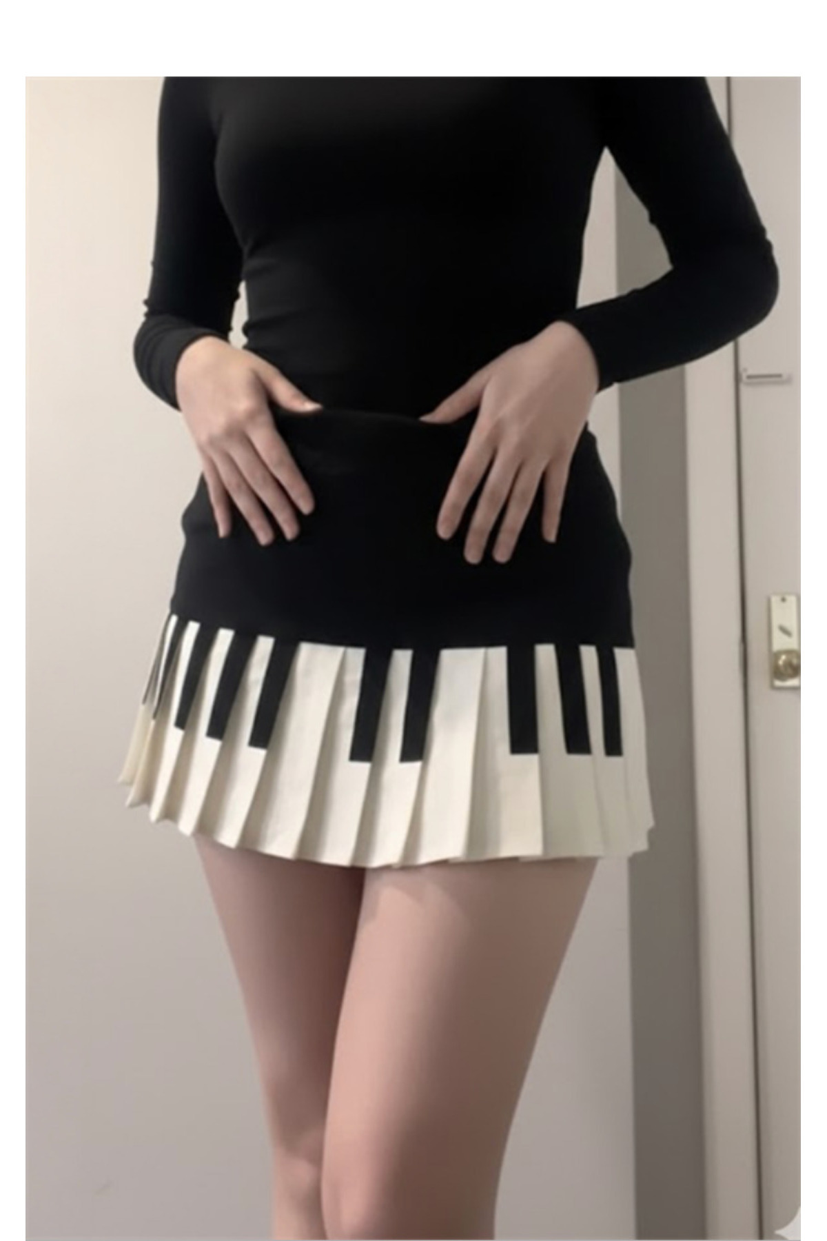 Köstebek  Pileli Piyano Tuş Desenli Siyah Beyaz Etek