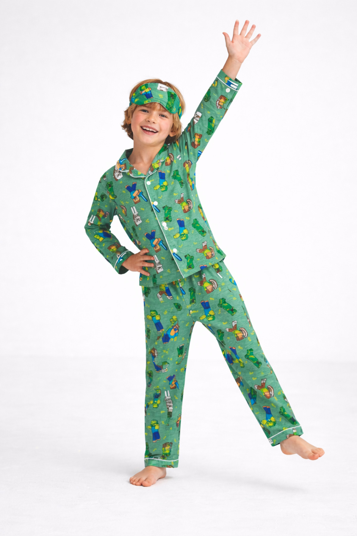 Beka Kids Desenli Uzun Kollu Önden Düğmeli Gömlek Yaka Erkek Çocuk Pijama Takımı Ve Göz Bandı fotoğrafı 4 (önizleme)