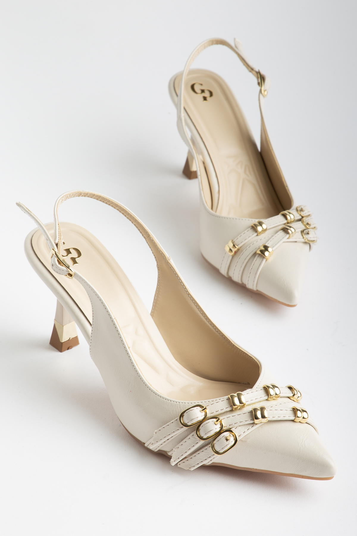 Ares Women's Off-White Belt Detailed Heeled Shoes