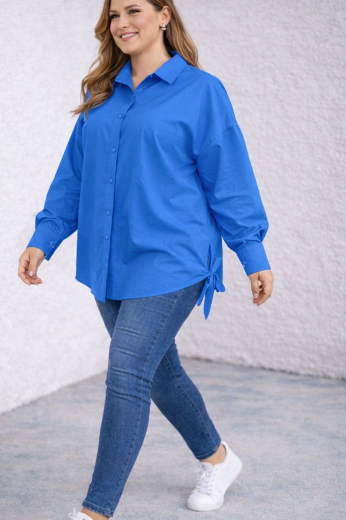 MAY MARA  BÜYÜK BEDEN KADIN PAMUK YIRTMAÇ DETAYLI GÖMLEK - Görsel 4